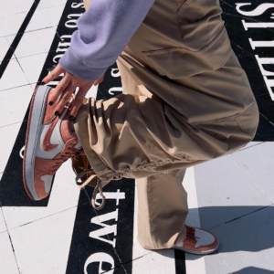 Giay Nike Air Jordan 1 Low SE 'Sky J Orange' FN3722-801