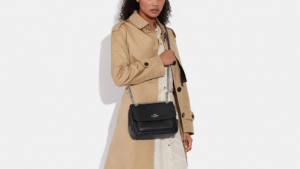 Tui Coach Klare Crossbody 25 'Black' CC353-SVDTV