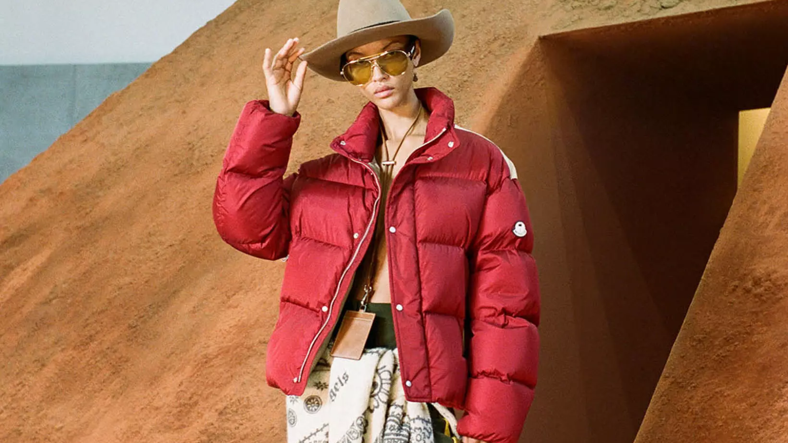 Hinh anh 6: Moncler - Su ket hop hoan hao giua thoi trang va chat luong