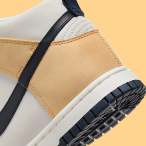 Giay Nike Dunk High Premium 'Sesame' DX2044-101