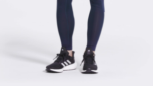 Giay Adidas PureBoost 22 'Black White' GW8588