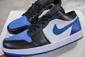 Giay Nike Air Jordan 1 Low 'Royal Toe' 553558-140