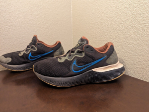 Giay Nike Renew Run 2 'Black Photo Blue' CU3504-002