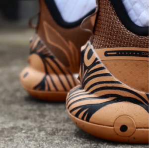 Giay Lining Evolution Low 'Tobaco Brown' ABAS161-18