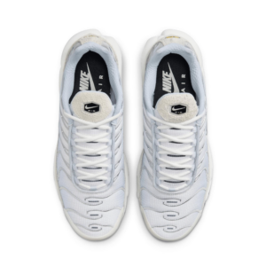 Giay Nike Air Max Plus 'Sail Pure Platinum Silver' FN7813-001