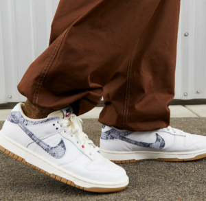 Giay Nike Dunk Low 'New Americana' FN6881-100