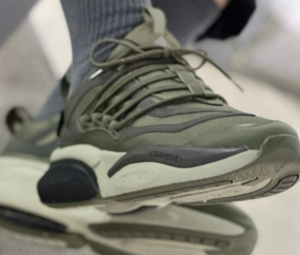 Giay Adidas AlphaBoost V1 'Olive Strata' IG3129