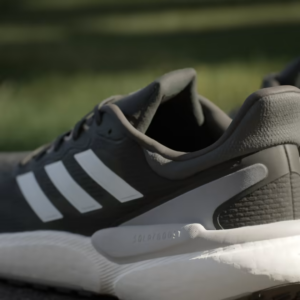 Giay Adidas Solarboost 5 'Black White' HP5664