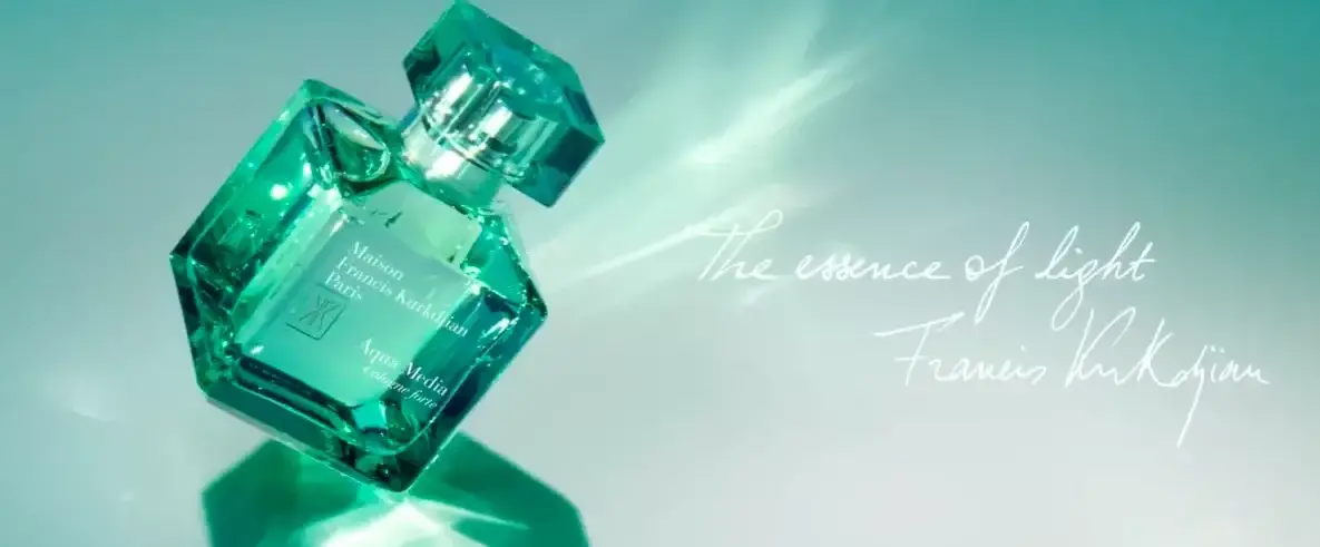 MFK Aqua Media Cologne Forte: Hương Thơm Tươi Mát Cho Mùa Hè Hinh anh 4: MFK Aqua Media Cologne Forte: Huong Thom Tuoi Mat Cho Mua He