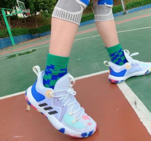 Giay Adidas Harden Stepback 2 'White' H68057