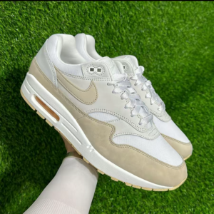 Giay Nike Air Max 1 Premium 'Sanddrift' FB5060-100