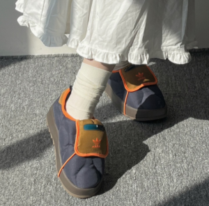 Giay Adidas Originals Puffylette 'Navy' IF3956