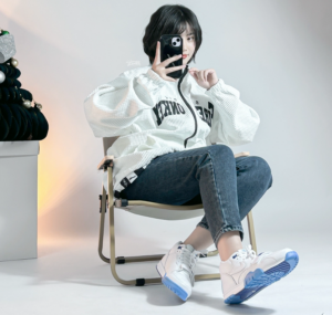 Giay Nike Air Trainer 1 'Don't I Know You?' DR9997-100