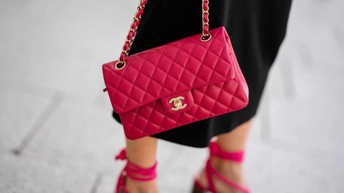 Hinh anh 8: Truong ton voi thoi gian: Tai sao tui Chanel khong bao gio loi mot?