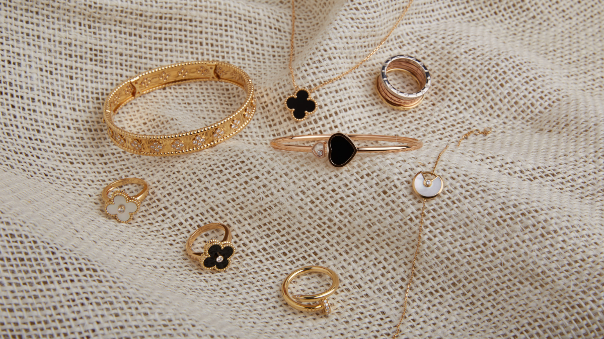 Diem qua nhung mon trang suc thiet ke truong ton voi thoi gian