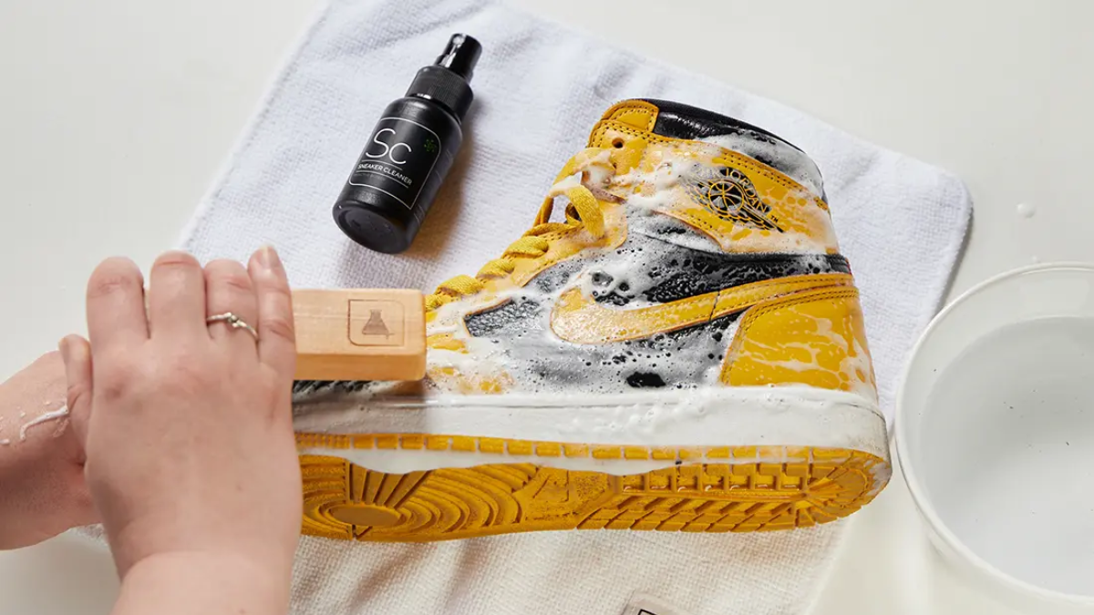 Nghệ thuật "trẻ hóa" đôi giày của bạn với Sneaker LAB Hinh anh 6: Nghe thuat "tre hoa" doi giay cua ban voi Sneaker LAB