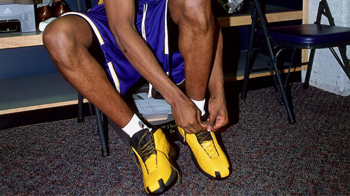 Hinh anh 11: Nhung doi sneaker tuyet nhat tai NBA Final tu nam 1987 (Phan 1)