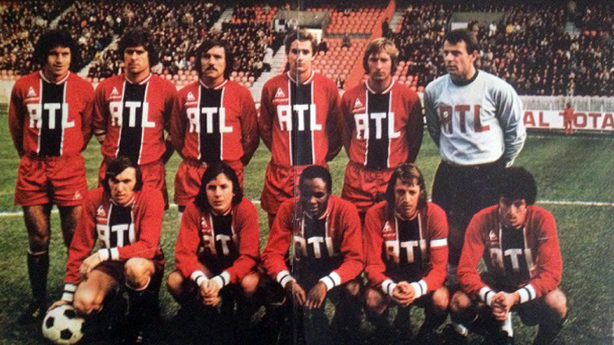 Hinh anh 3: Top 12 chiec ao dau PSG dep nhat moi thoi dai (Phan 1)