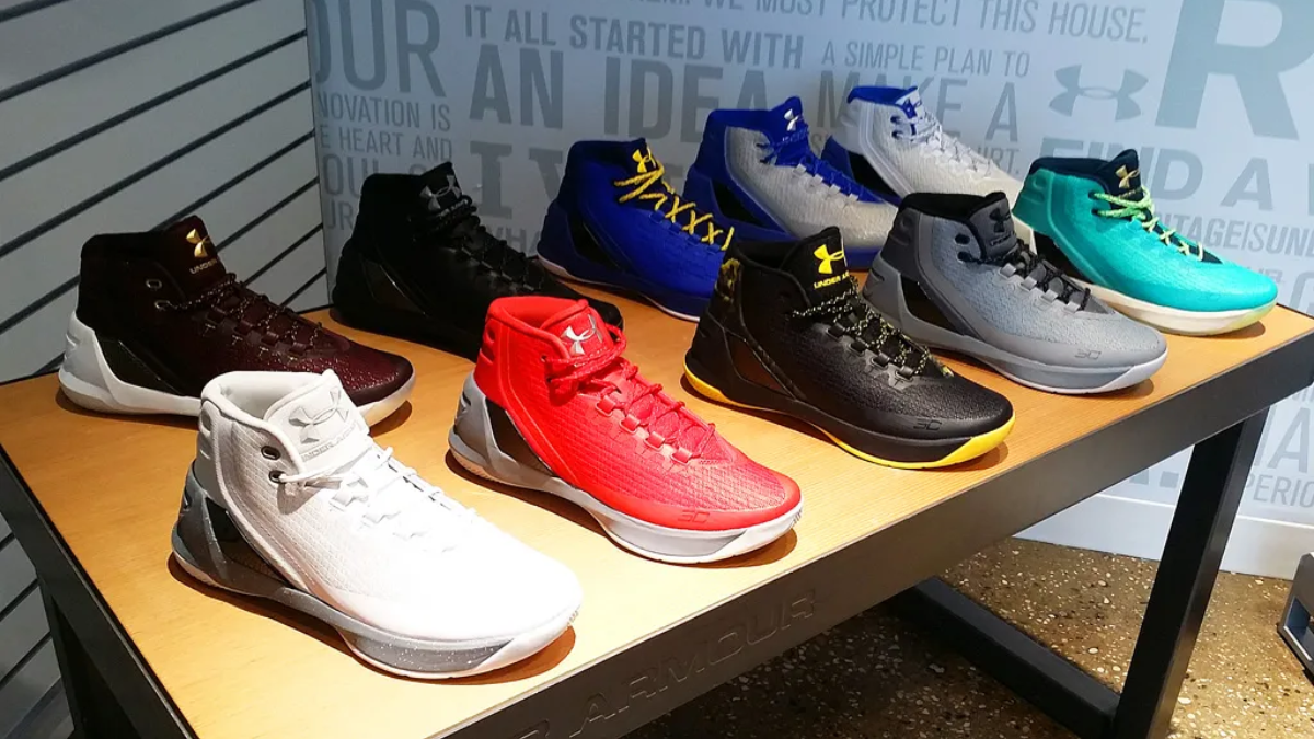 Hinh anh 8: Thay doi cuoc choi: Giay bong ro Steph Curry