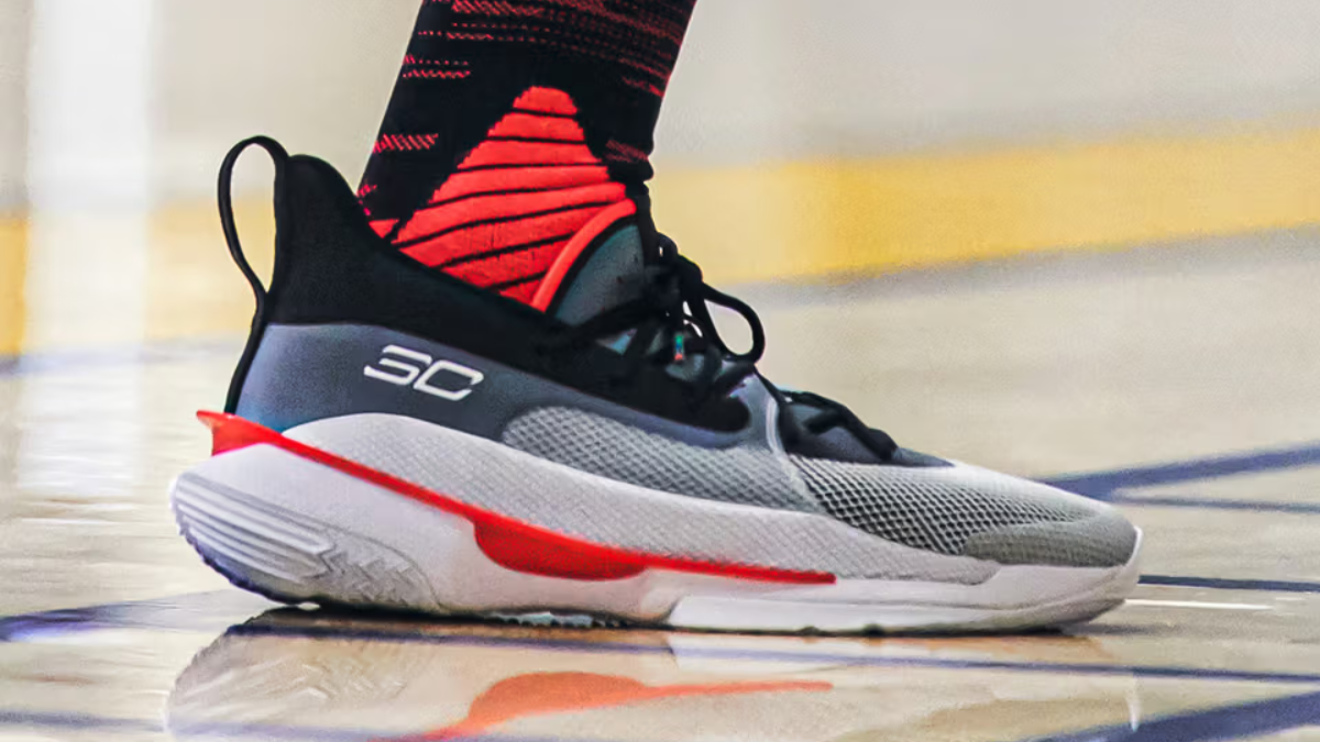 Hinh anh 12: Thay doi cuoc choi: Giay bong ro Steph Curry