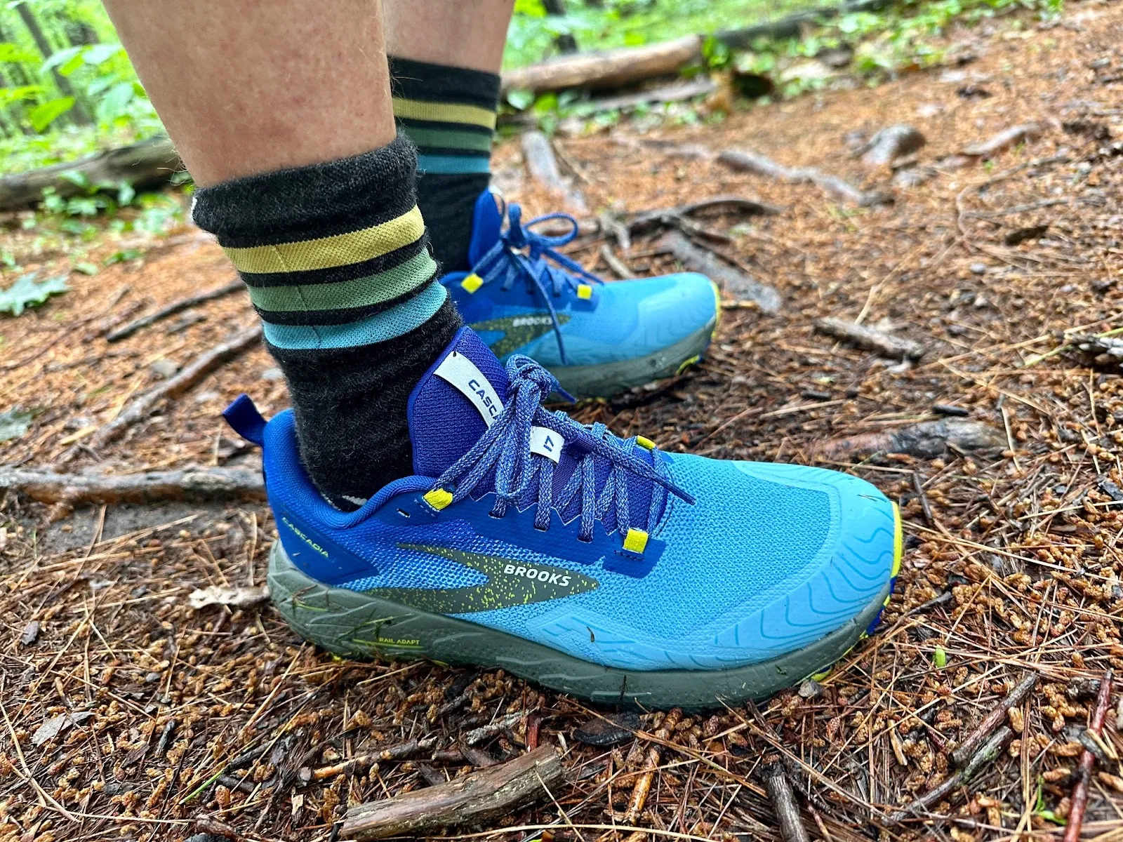 Hinh anh 7: Top 7 mau giay Hiking tot nhat nen so huu trong bo suu tap