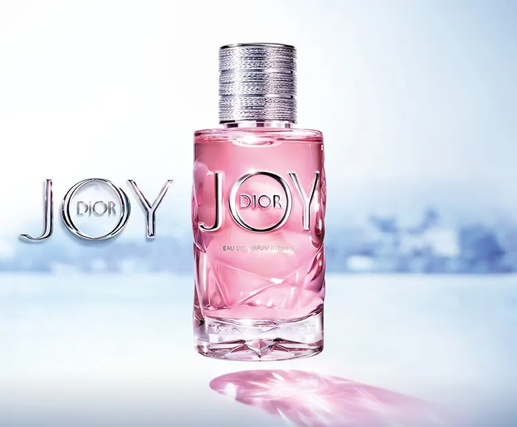 Top 9 chai nước hoa quyết rũ nhất dành cho các cô gái của Dior Hinh anh 5: Top 9 chai nuoc hoa quyet ru nhat danh cho cac co gai cua Dior