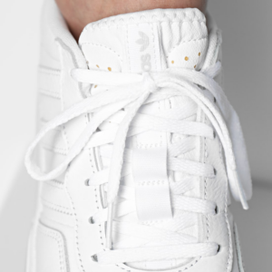 Giay Adidas Courtic 'Cloud White' GY3589