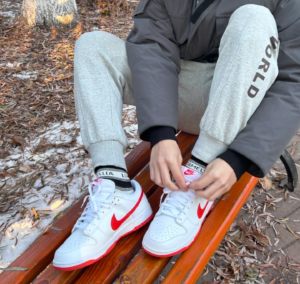 Giay Nike Dunk Low Retro 'White Picante Red' DV0831-103