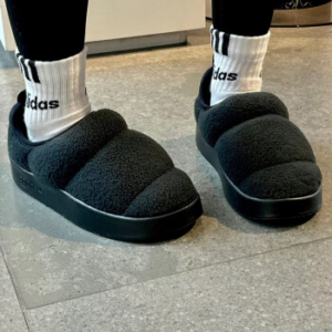 Giay Adidas Originals Puffylette 'Core Black' IG7152