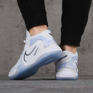 Giay Nike KD Trey 5 VIII 'White Royal Tint' CK2089-100