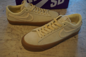 Giay Nike Blazer Low Pro GT Premium SB 'Pale Vanilla Gum' FN7404-200