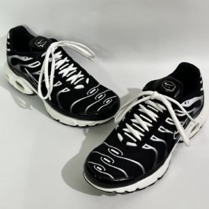 Giay Nike Air Max Plus 'Black Grey' AR1852-006