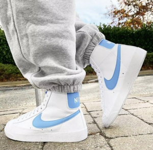 Giay Nike Blazer Mid ’77 'University Blue' DQ4124‑101