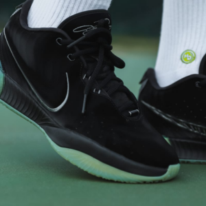 Giay Nike LeBron 21 EP 'Tahitian' FB2236-001