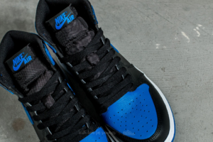 Giay Air Jordan 1 Retro High OG 'Royal Reimagined' FD1437-042