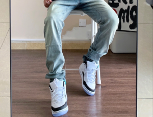 Giay Nike Air Jordan Courtside 23 'Concord' AR1000-104