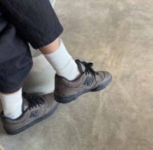 Giay New Balance x Thisisneverthat 550 'Brown Black' BB550TN