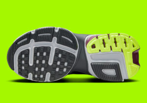 Giay Nike V2K Run 'Obsidian Burgundy' FV6602-400