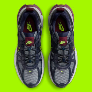 Giay Nike V2K Run 'Obsidian Burgundy' FV6602-400