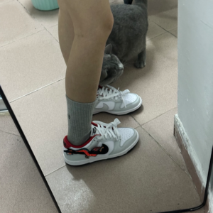 Giay Nike Dunk Low GS 'Year of the Dragon' FZ5528-101