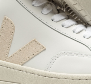 Giay Veja V-12 Leather 'White Sable' XD0202335A