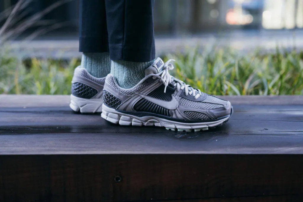 Hinh anh 6: Nhung dong giay hot nhat nam 2023 vua qua