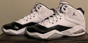 Giay Nike Air Jordan B Loyal 'White Court Purple' 315317-115