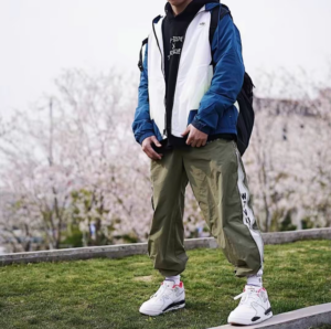 Giay Nike Air Flight 89 'Planet Of Hoops' CW2616-101