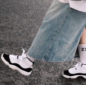 Giay Nike Air Jordan 11 Retro 'DMP Gratitude' CT8012-170