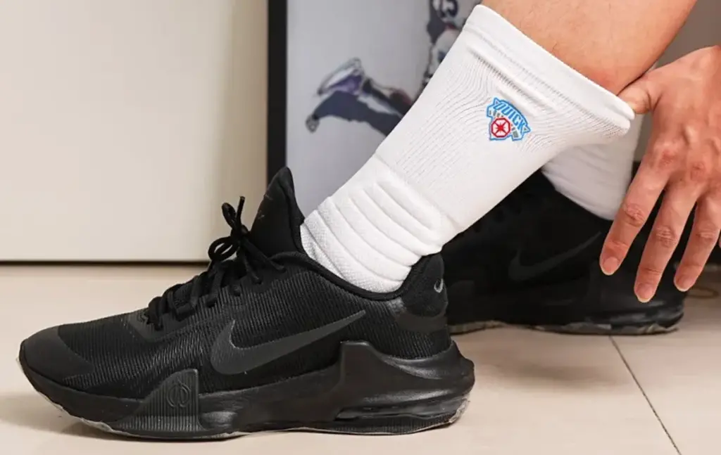 Alternative view of Giày Nike Air Max Impact 4 'Black' DM1124-004
