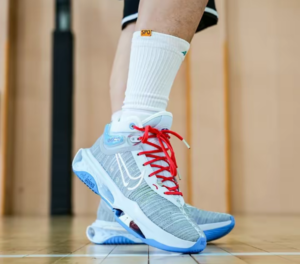 Giay Nike Zoom GT Jump 2 'Christmas' DJ9432-002