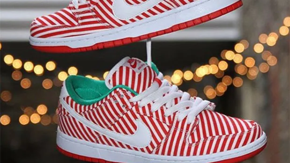 Hinh anh 7: Dau la nhung doi sneaker chu de Giang sinh tot nhat moi thoi dai?