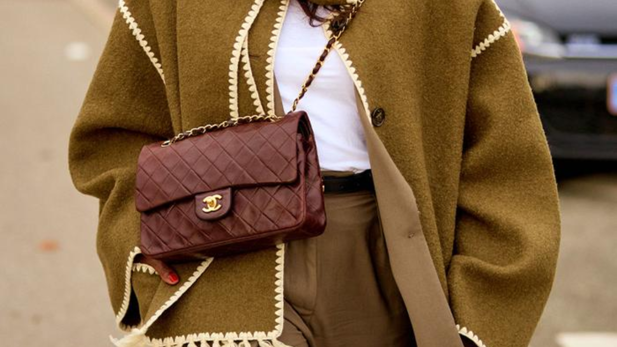 Chanel: Huong dan nhanh giup ban phat hien mot chiec tui gia