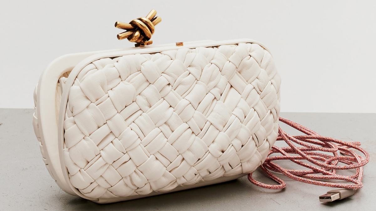 Hinh anh 4: Top 7 chiec tui clutch sang trong danh cho ban